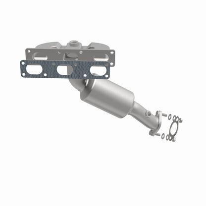 MagnaFlow Conv DF BMW 01-05 325 2.5L / 01-05 330 3.0L / 01-02 Z3 2.5L/3.0L California - Rear Magnaflow
