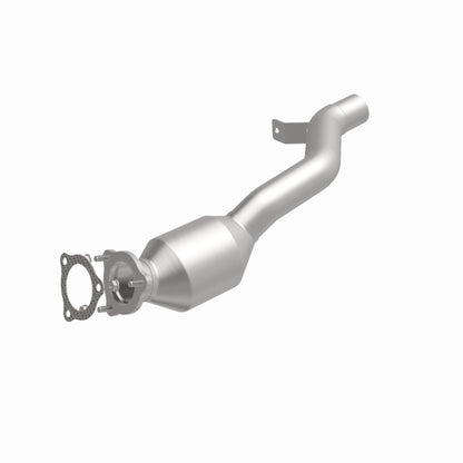 Magnaflow 10-11 Cayenne V8 4.8 OEM Underbody Direct Fit Converter Magnaflow