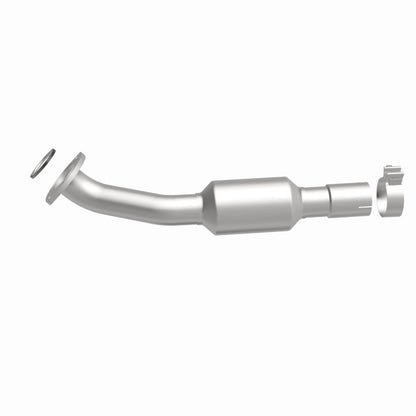 MagnaFlow Conv DF 09-12 Toyota RAV4 2.5 3.5 Underbody Magnaflow