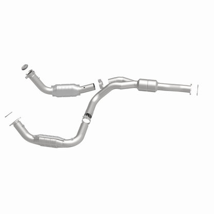 Magnaflow Conv DF 2011-2012 EXPRESS 2500 6.0L 6.0L Underbody Magnaflow