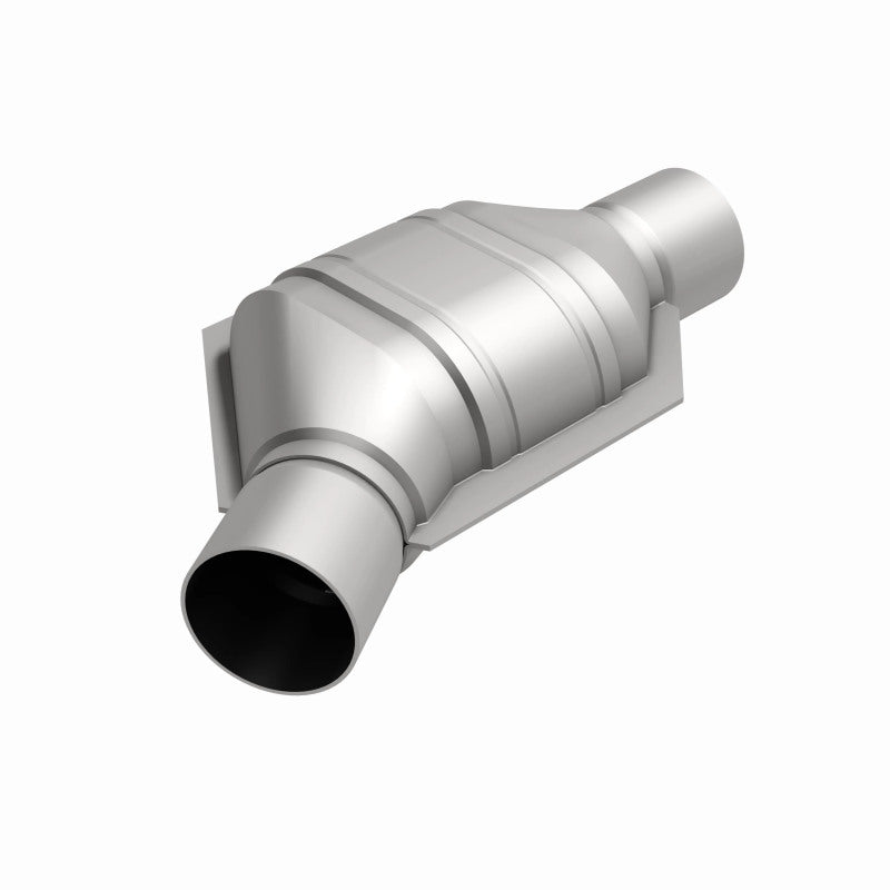 MagnaFlow Conv Univ 2.25in Inlet/Outlet Angled Offset/Center Calif OBDII Magnaflow