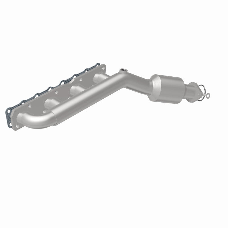 Magnaflow 2004 Nissan Titan 5.6L Direct Fit Converter Magnaflow