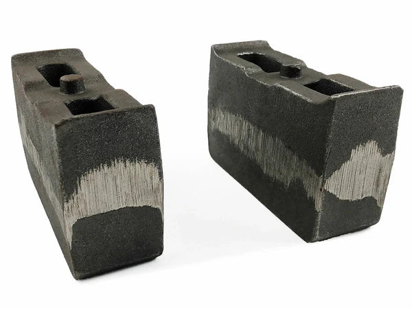 Tuff Country Rear 4" Cast Iron Lift Blocks – 2001–2010 Chevy Silverado 2500HD/3500HD & GMC Sierra 2500HD/3500HD 4WD (Pair) (79059)
