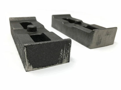 Tuff Country Rear 1" Cast Iron Lift Blocks – 2001–2010 Chevy Silverado 2500HD/3500HD & GMC Sierra 2500HD/3500HD 4WD (Pair) (79064)