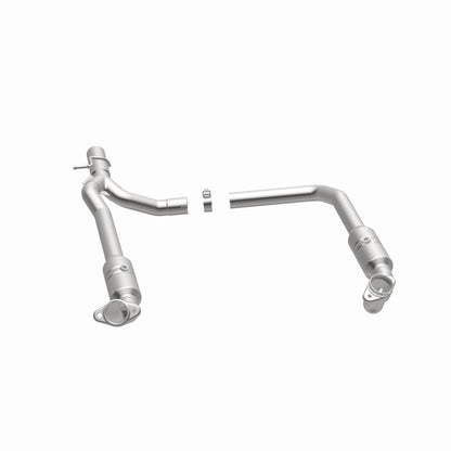 Magnaflow Conv DF 2009-2012 E-150 5.4 L Underbody Magnaflow