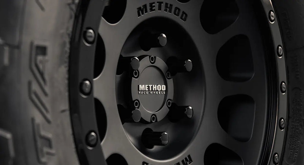 Method 305 NV DOUBLE BLACK 17x8.5 / 6x5.5 / 25/5.7, 108 Hub Bore - MR305785601025