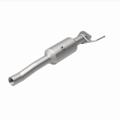 MagnaFlow 18-19 Ford F-450 Super Duty V10 6.8L Underbody Direct Fit Catalytic Converter Magnaflow