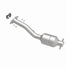 Load image into Gallery viewer, Magnaflow Conv DF 2009-2014 Sentra 2.0 L Underbody