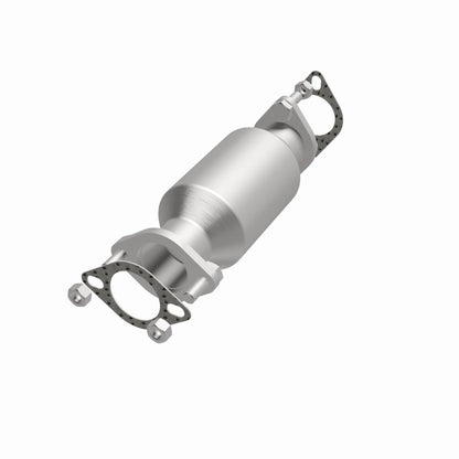 Magnaflow Conv DF 2007 Sorento V6 3.8 OEM Underbody Magnaflow