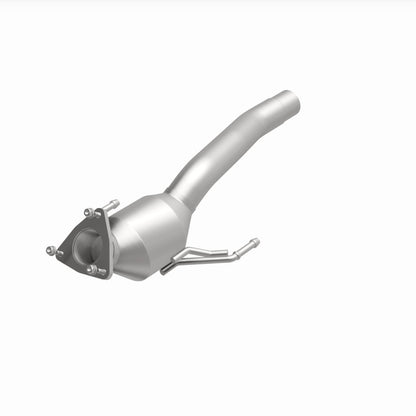 Magnaflow 04-06 Cayenne V8 4.5 OEM Underbody Direct Fit Converter Magnaflow