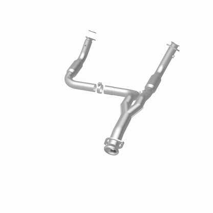 Magnaflow California Direct Fit Converter 07-10 Chevrolet Silverado 2500 HD 6.0L Magnaflow