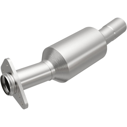 Magnaflow GM Passenger car CA Direct Fit Converter Magnaflow