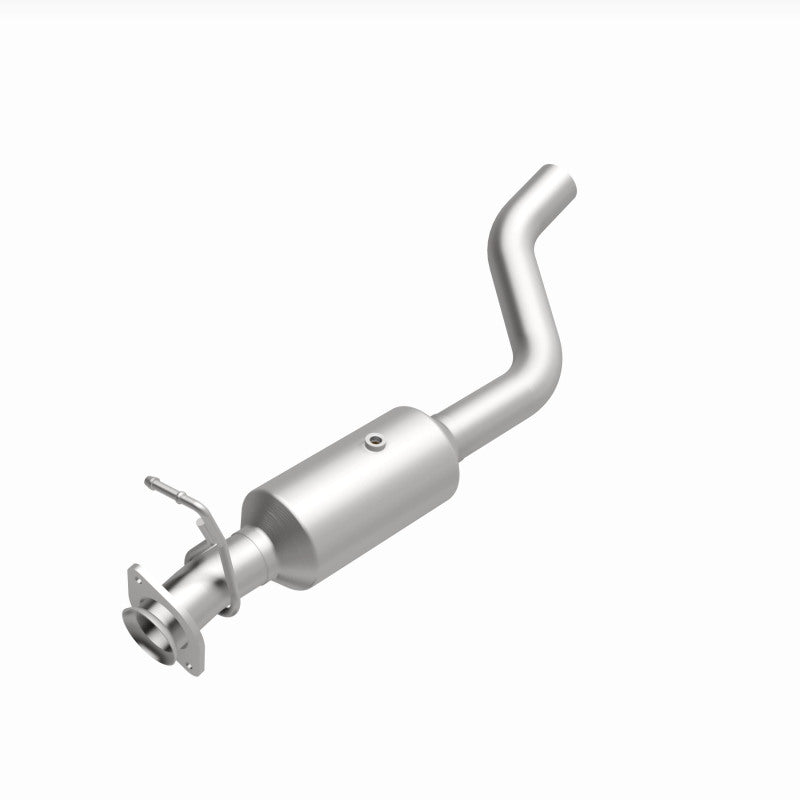 MagnaFlow 22-24 Ford F-650 V8 7.3L Underbody Direct Fit Catalytic Converter Magnaflow