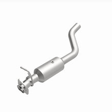 Load image into Gallery viewer, MagnaFlow 22-24 Ford F-650 V8 7.3L Underbody Direct Fit Catalytic Converter