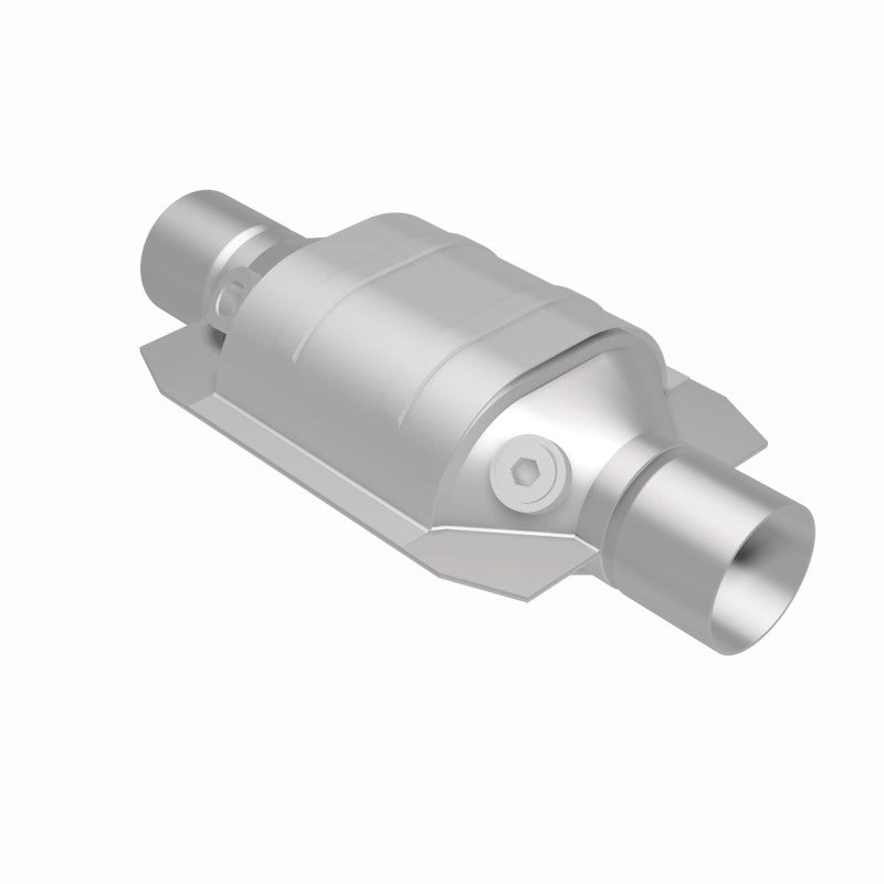 MagnaFlow Conv Univ 2.25 W/Dual O2 Boss Magnaflow