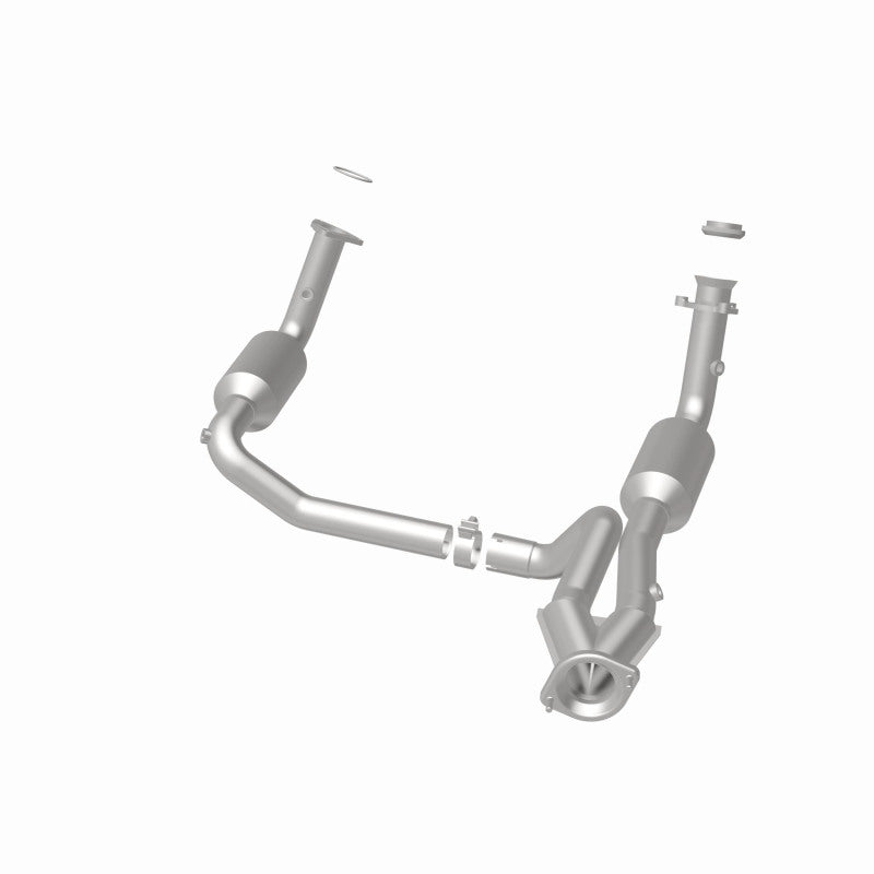 MagnaFlow Conv Direct Fit OEM 2005 GMC Sierra/Chevrolet Silverado 1500/Cadillac Escalade Underbody Magnaflow