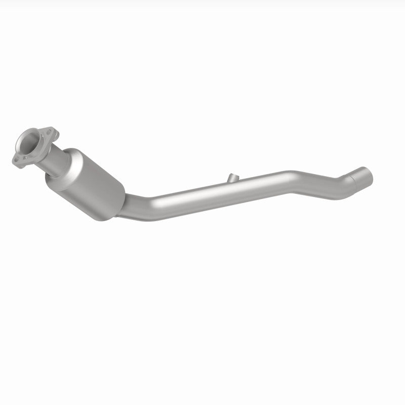 Magnaflow 05-06 Land Rover LR3 4.4L Direct Fit Converter Magnaflow