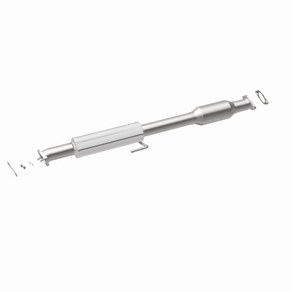 Magnaflow 14-15 Cadenza 3.3L Underbody Direct Fit Converter Magnaflow