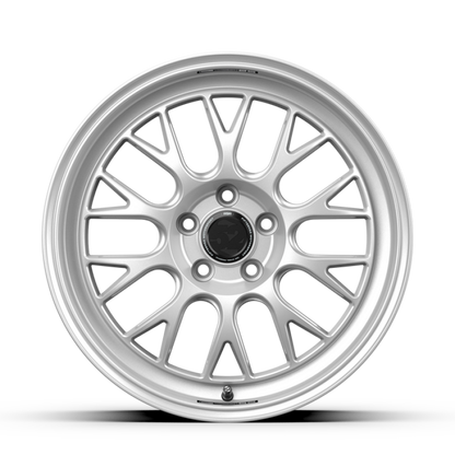 fifteen52 Holeshot RSR 18x8.5 5x112 42mm ET 57.1mm Center Bore Radiant Silver fifteen52