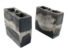 Load image into Gallery viewer, Tuff Country 94-01 Dodge Ram 1500 4wd 5.5in Cast Iron Lift Blocks Pair