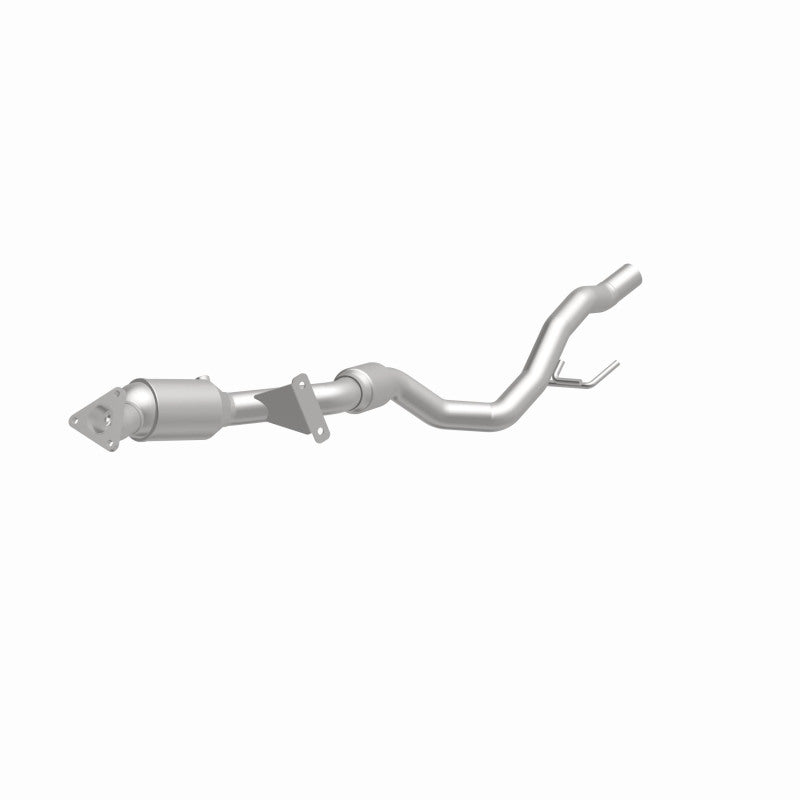 MagnaFlow 11-15 Touareg V6 3.6 Direct Fit Converter OEM Underbody Magnaflow