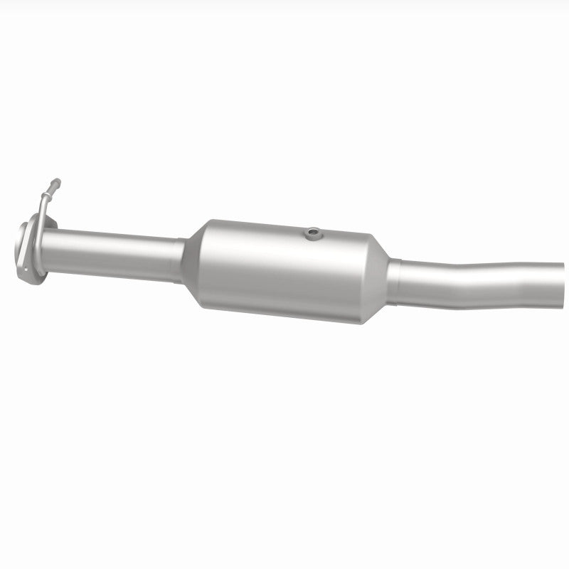 MagnaFlow 09-10 Ford F-550 Super Duty V10 6.8L Rear Underbody Direct Fit Catalytic Converter Magnaflow