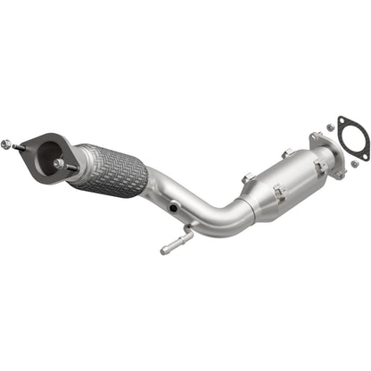Magnaflow 17-20 Nissan Rogue Sport Rear Underbody 2L Direct Fit Converter Magnaflow
