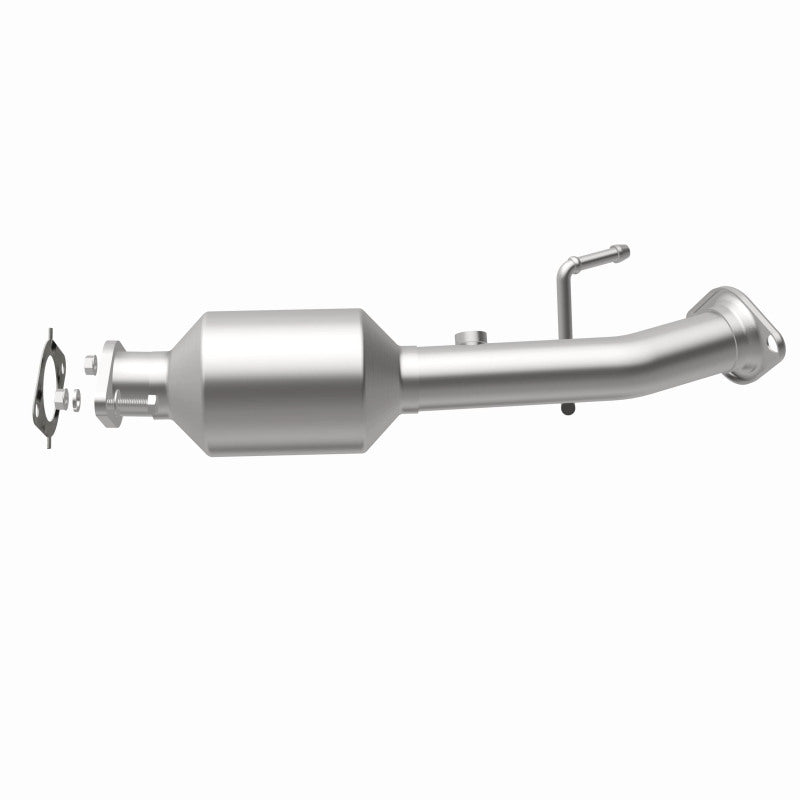 Magnaflow 13-15 NV200 2 Underbody Direct Fit Converter Magnaflow