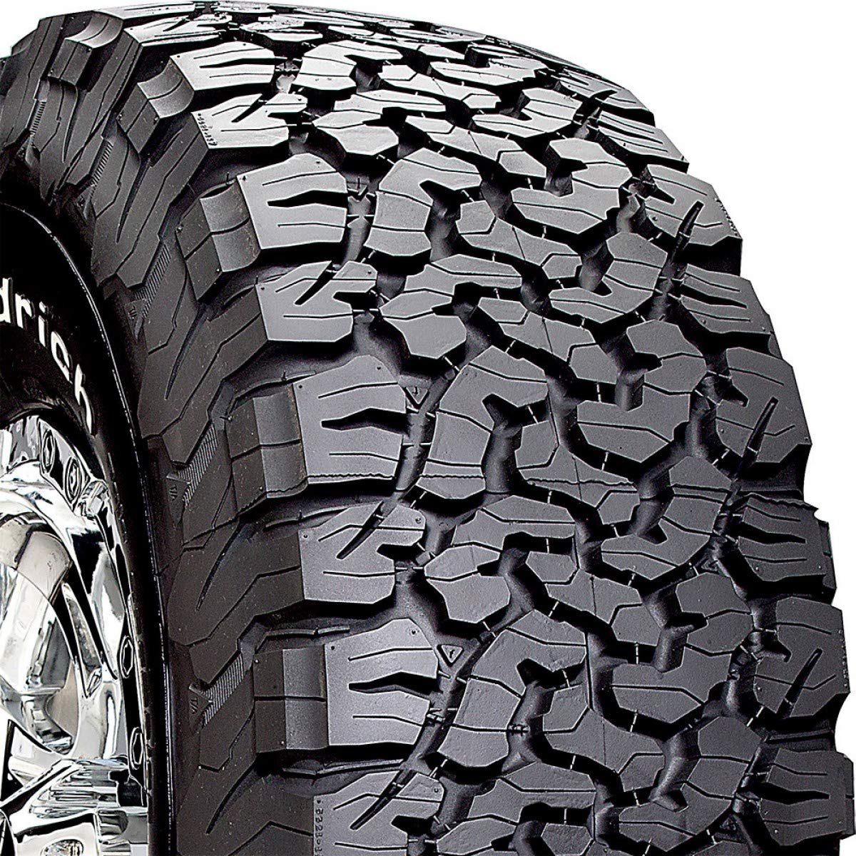 BFGoodrich All Terrain T/A KO3 LT215/70R16/C 100/97S