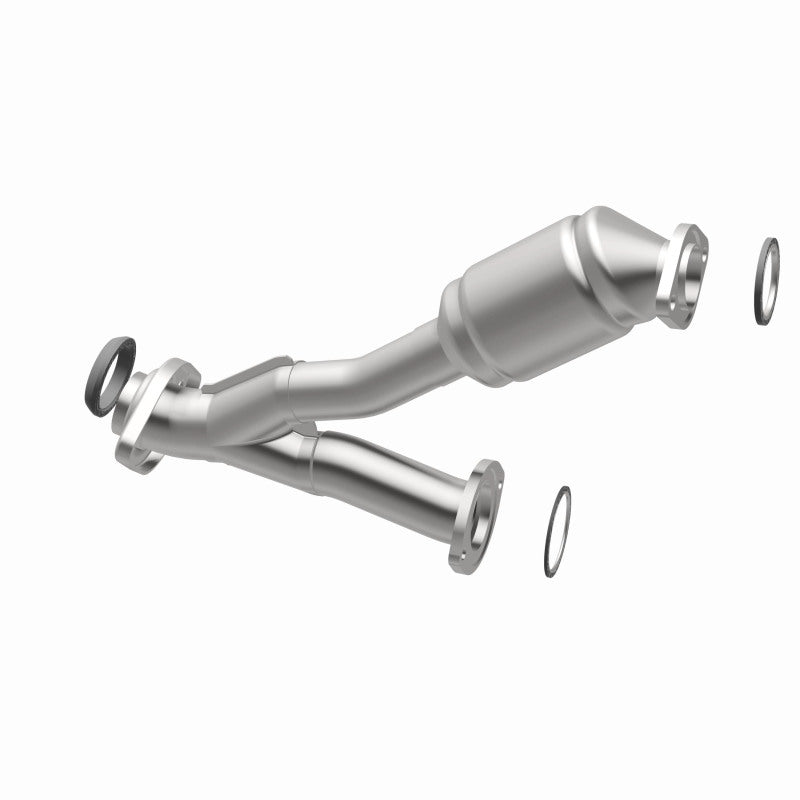 MagnaFlow Conv DF 01-03 Highlander 3L rr OEM Magnaflow