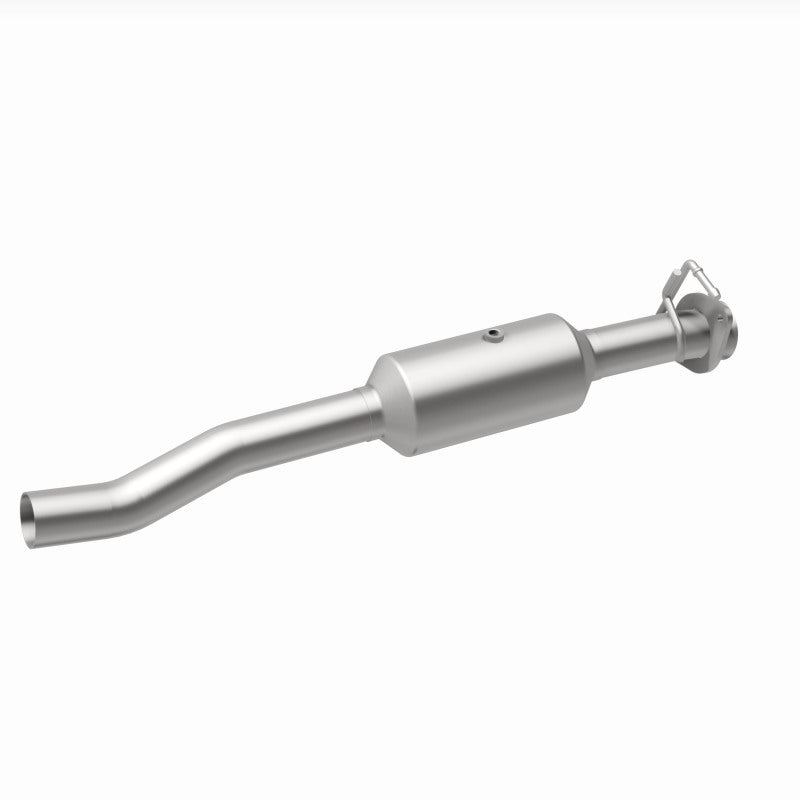 MagnaFlow 16-19 Ford F-650 V10 6.8L Underbody Direct Fit Catalytic Converter Magnaflow