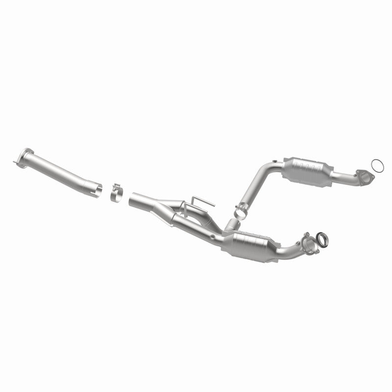 Magnaflow 03-06 Chevrolet Express 1500 4.3L Direct Fit Converter Magnaflow