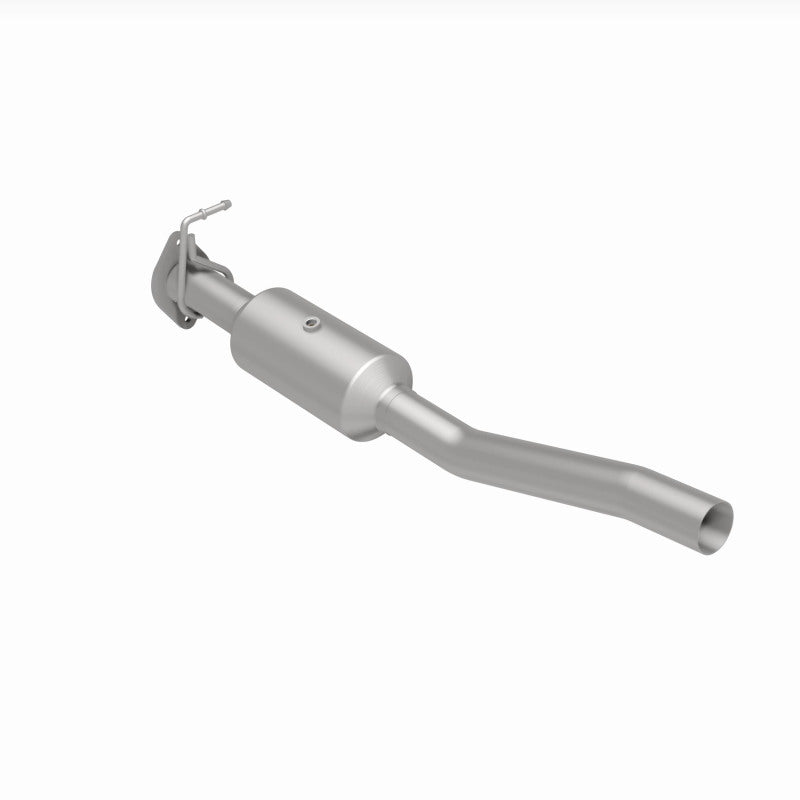 MagnaFlow 16-19 Ford F-53 V10 6.8L Underbody Direct-Fit Catalytic Converter Magnaflow