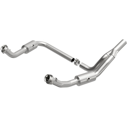 MagnaFlow 10-11 Jeep Wrangler 3.8L Direct Fit CARB Compliant Catalytic Converter Magnaflow
