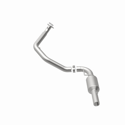 MagnaFlow 2009 Chevrolet Express 4500 V8 6.0L Left Underbody Catalytic Converter Magnaflow