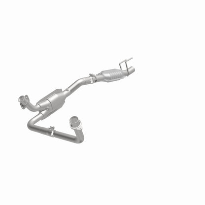 Magnaflow 92-95 Ford E-150 5.0L Direct Fit Converter Magnaflow