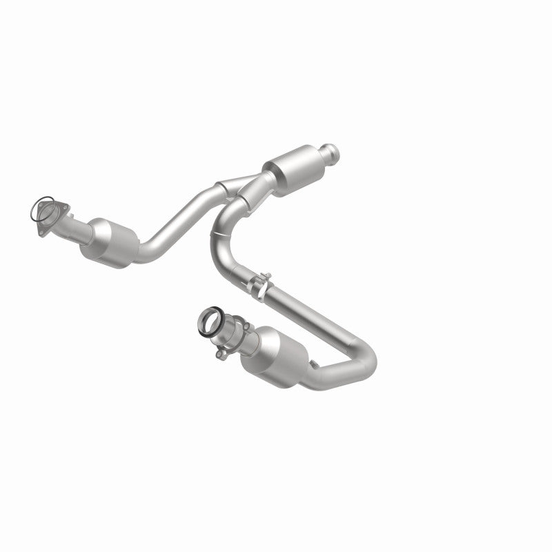 Magnaflow 14-15 Chevrolet Silverado 1500 Underbody 4.3L / 5.3L Direct-Fit Catalytic Converter Magnaflow
