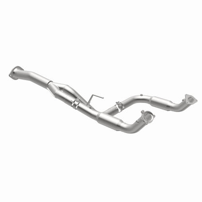 Magnaflow 11-15 Chevrolet Silverado 2500 HD 6.0L Direct Fit Converter Magnaflow