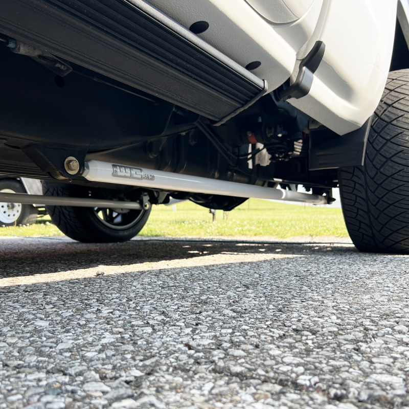 Wehrli 11-19 Chevy & GMC Duramax RCLB/CCSB/ECSB 60in. Traction Bar Kit - Bengal Silver - WCF100851-BS