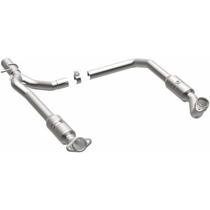 MagnaFlow 09-14 Ford E-150 California Grade CARB Compliant Direct-Fit Catalytic Converter Magnaflow
