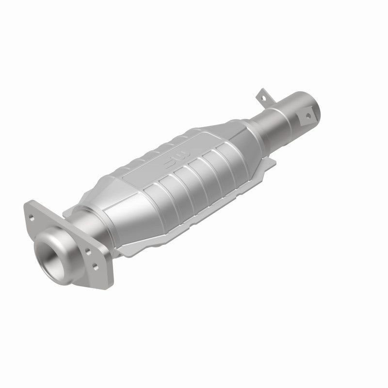 MagnaFlow Conv GM 21X6.5X4 2.5/3 23486 Magnaflow
