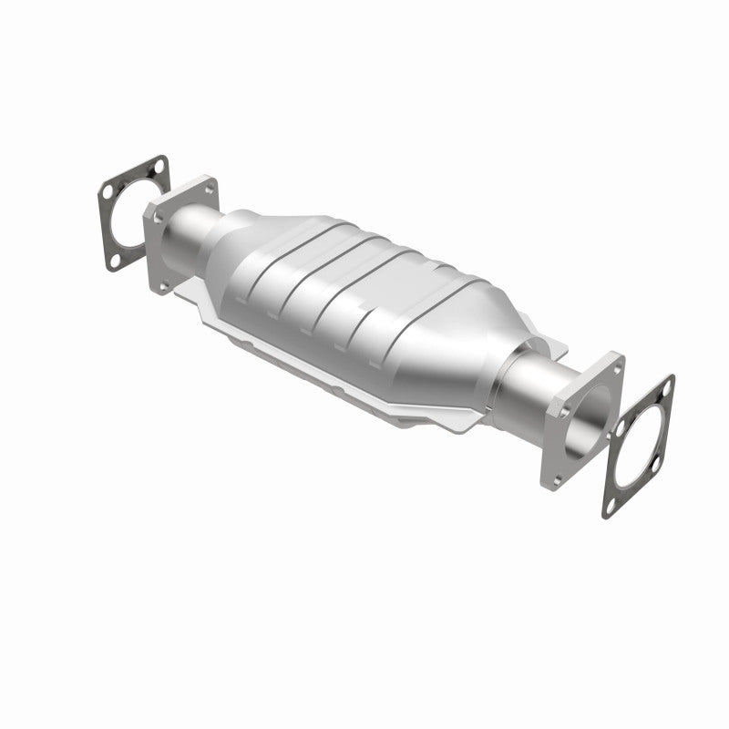 MagnaFlow California Converter Direct Fit 75-82 Chevrolet LUV 1.8L / 86-91 Isuzu Trooper 2.3L Magnaflow