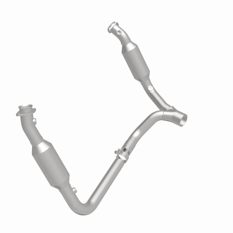 Magnaflow 2006 Dodge Ram 1500 5.7L Direct Fit Catalytic Converter Magnaflow