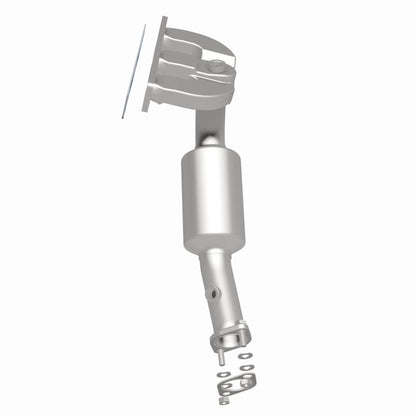 MagnaFlow Conv DF BMW 01-05 325 2.5L / 01-05 330 3.0L / 01-02 Z3 2.5L/3.0L California - Rear Magnaflow