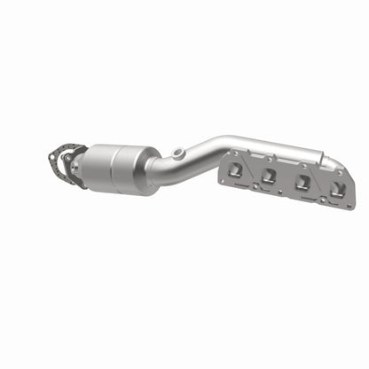 MagnaFlow Conv DF 02-04 VW Passat 4.0L Magnaflow