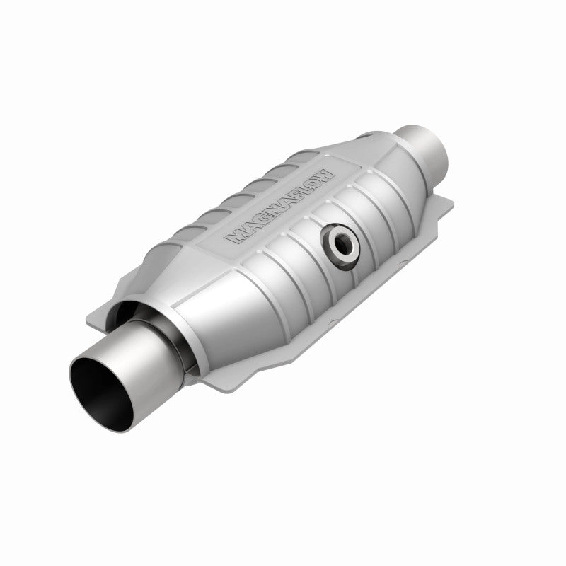 Magnaflow Conv Univ 2.50 Mid O2 Rear Magnaflow