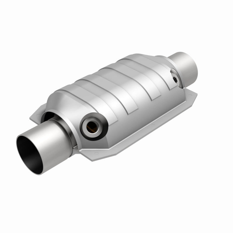 MagnaFlow Conv Univ 2.25 W/Dual O2 Boss Magnaflow