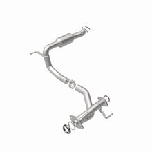 Load image into Gallery viewer, MagnaFlow 05-07 / 09-11 Toyota Tacoma Direct-Fit Catalytic Converter