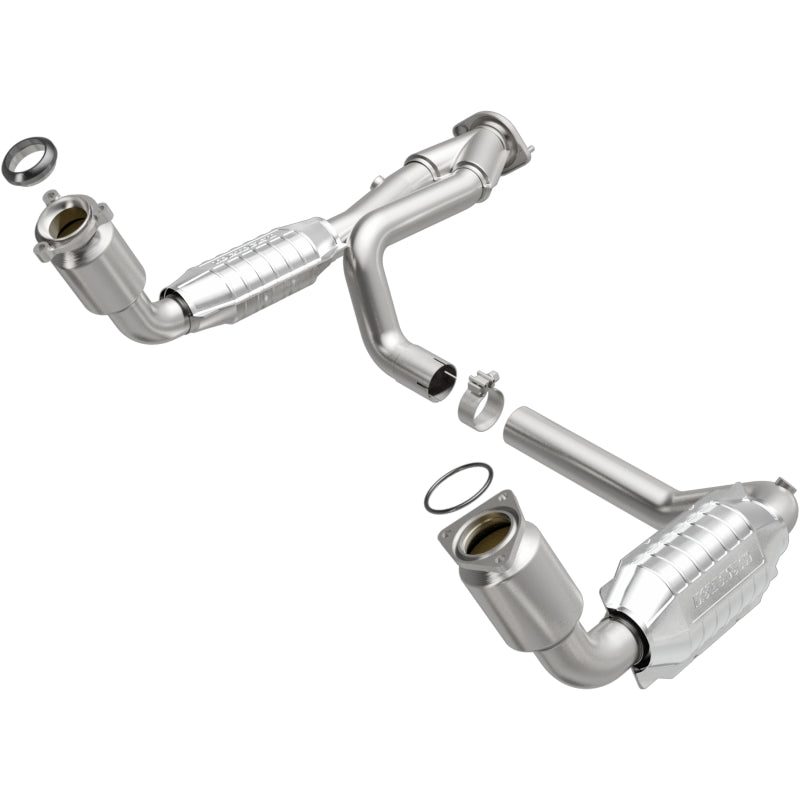 MagnaFlow Conv DF Chevy/GMC Avalanche/Sierra/Silverado/Suburban/Yukon XL 1500 / Tahoe/Yukon 5.3L Magnaflow