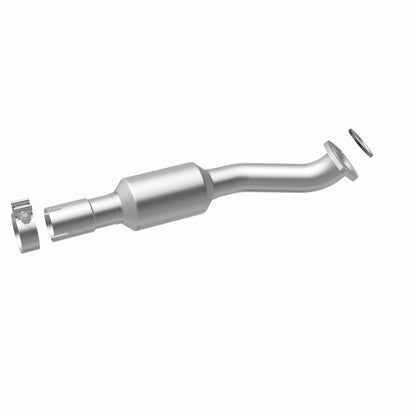 MagnaFlow Conv DF 09-12 Toyota RAV4 2.5 3.5 Underbody Magnaflow